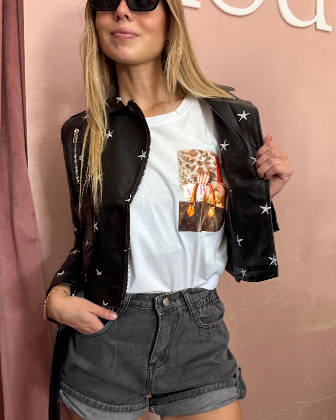 Polera blanca vogue